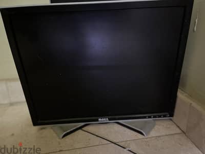 2 monitor 15 omr !!!!!!! cheap and gd monitors