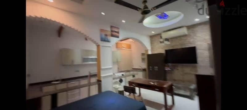 Attractive Studio Furnished Alkhuwair استوديو مفروش غرفة ومطبخ الخوير 1