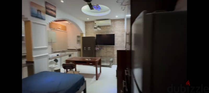 Attractive Studio Furnished Alkhuwair استوديو مفروش غرفة ومطبخ الخوير 2