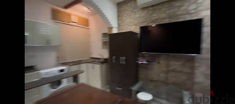 Attractive Studio Furnished Alkhuwair استوديو مفروش غرفة ومطبخ الخوير 8