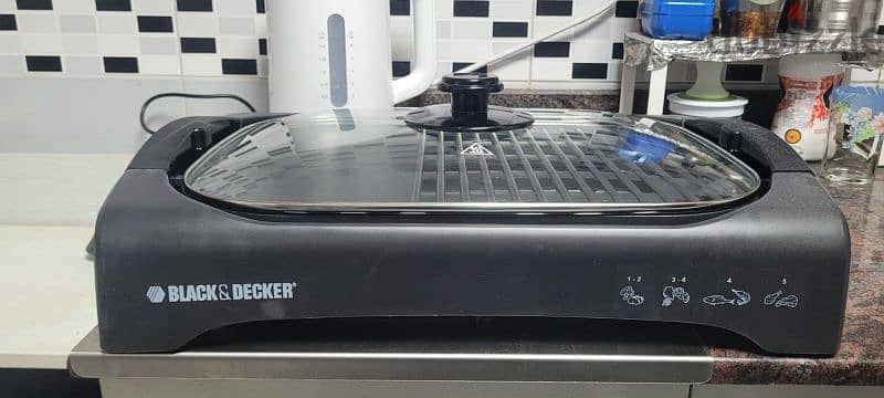 Black and Decker Electric BBQ Grill (Brand new) 2