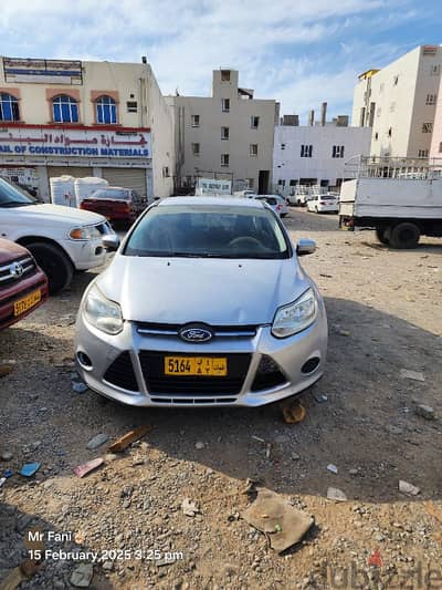 Ford Focus 2012 for sale  97361427 wattsapp