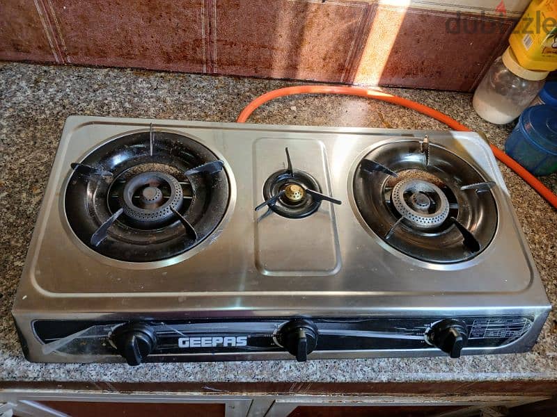 Geepas Auto ignition stove 1