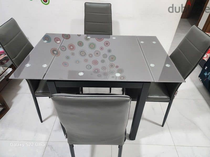 Glass Dining Table. 4