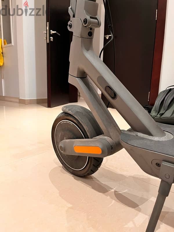 XIAOMI ELECTRIC SCOOTER 4 ULTRA AMAZING OFFER 1