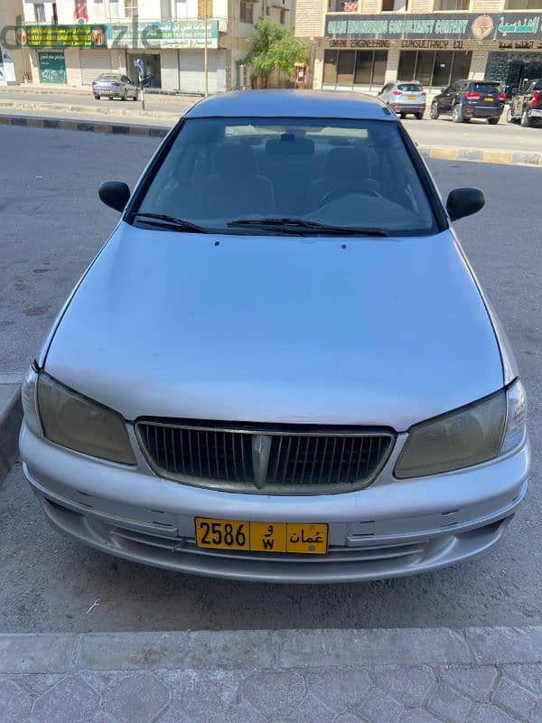 Nissan Sunny 2001 0