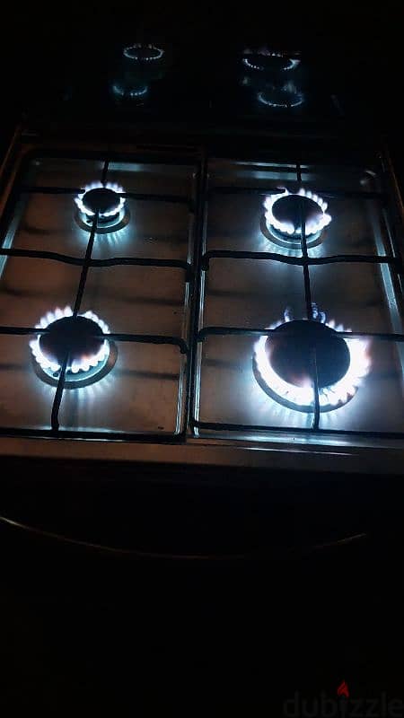 Four burner destroyed 0