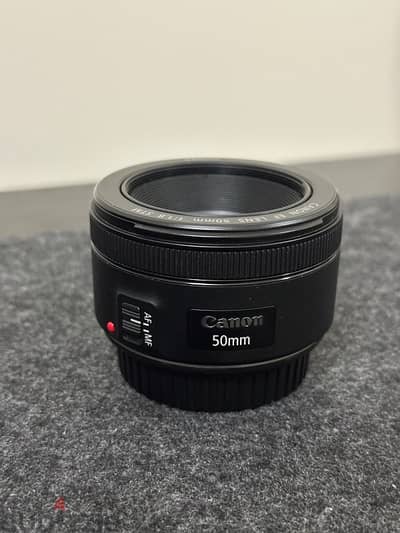 عدسة كانون ef 50mm 1.8f بحالة ممتازة