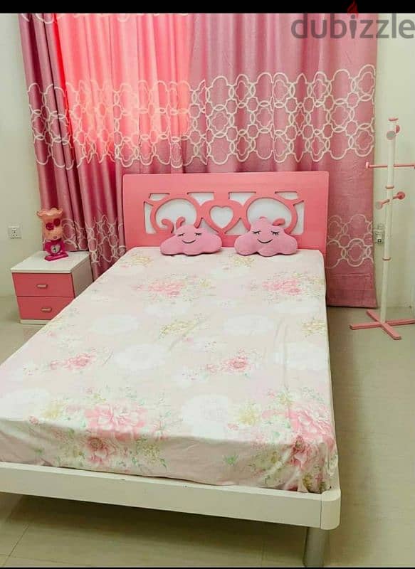 Urgent sale Pink kid's bedroom set 1