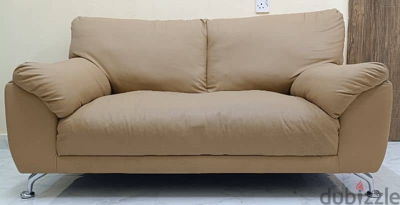 2+1 sofa set in good condition. strong ,good quality . . 1