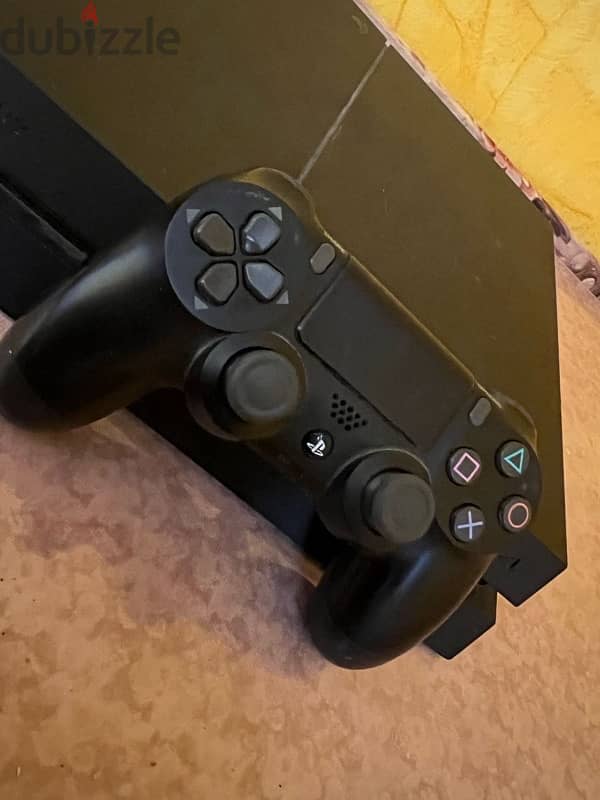 ps4 1T good condition 3