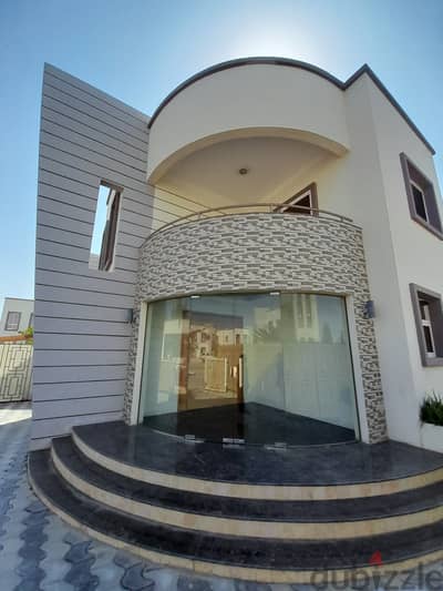 "SR-RH-737 Villa for Rent in Al Hail North – Inside a Secure Compound