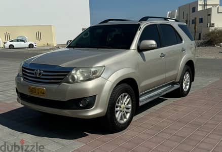 Toyota Fortuner 2014