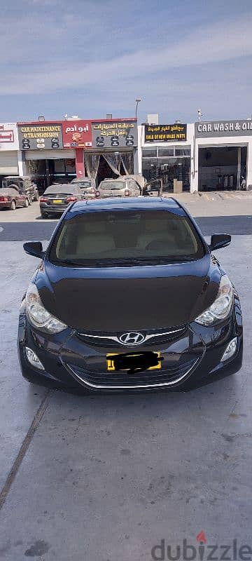 Hyundai Elantra 2012