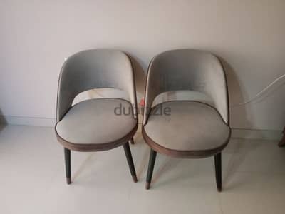 2 single seat chairs