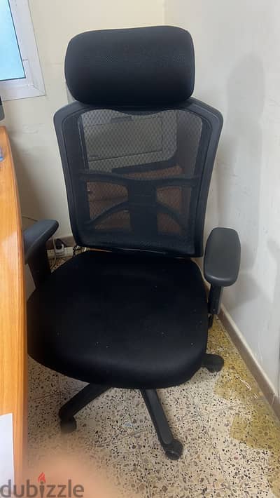 Used office furniture for sale in good condition