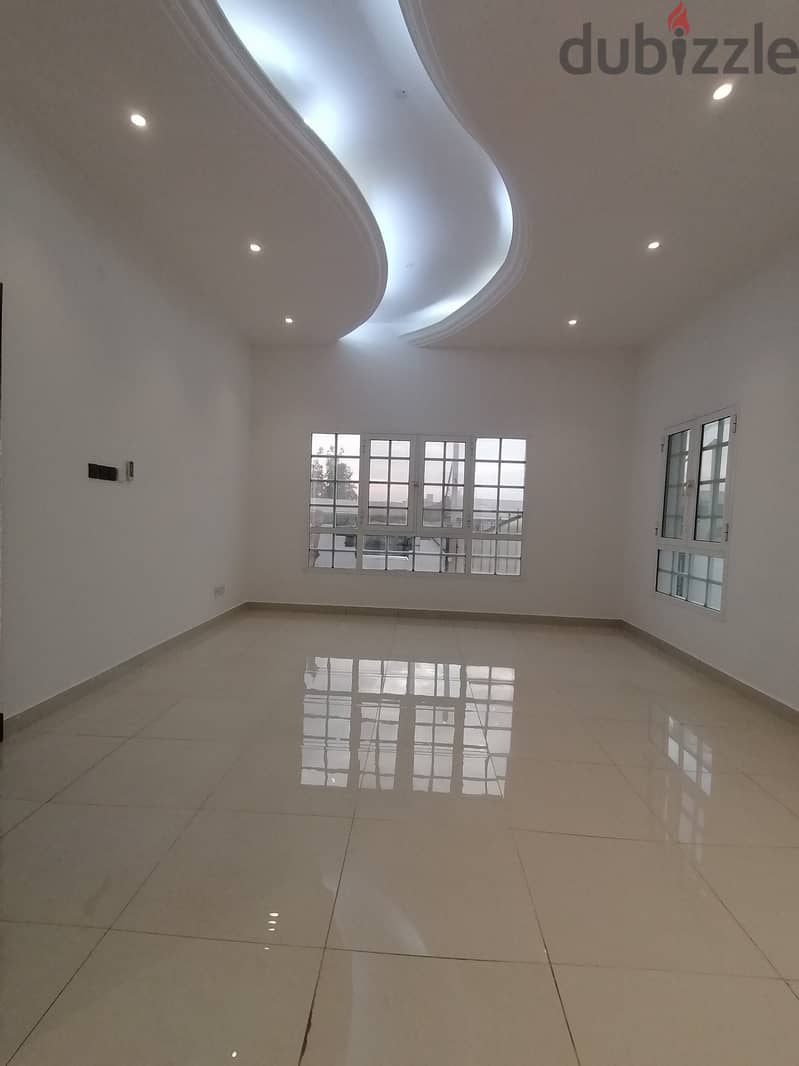 توين فيلا العــذيبة Twin Villa  for Rent In Al Azibah 3