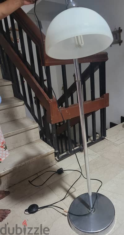 USED FLOOR  LAMP  FOR  SALE