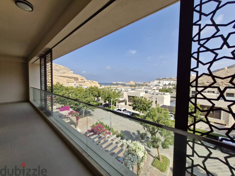 2 BR + Maid's Room Nice Apartment – Muscat Bay with Amenities 2