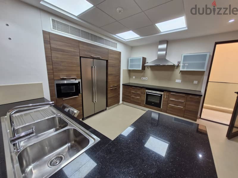 2 BR + Maid's Room Nice Apartment – Muscat Bay with Amenities 3