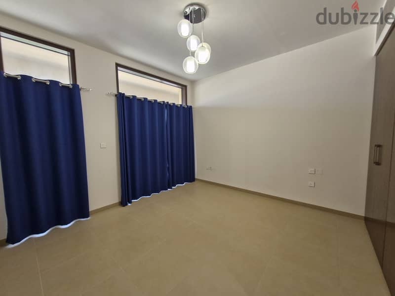 2 BR + Maid's Room Nice Apartment – Muscat Bay with Amenities 4