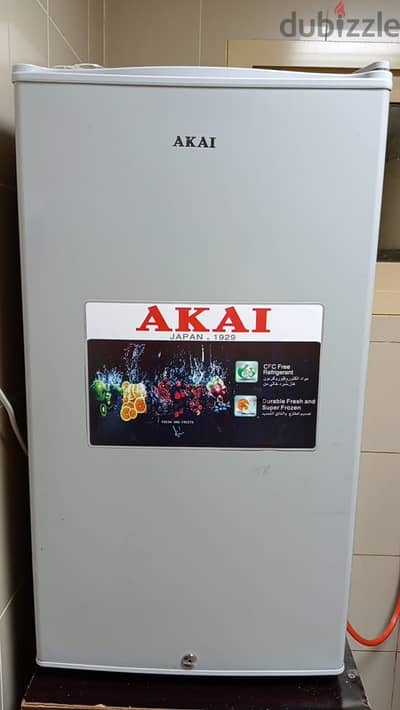 Akai small Refrigerator 84Lit