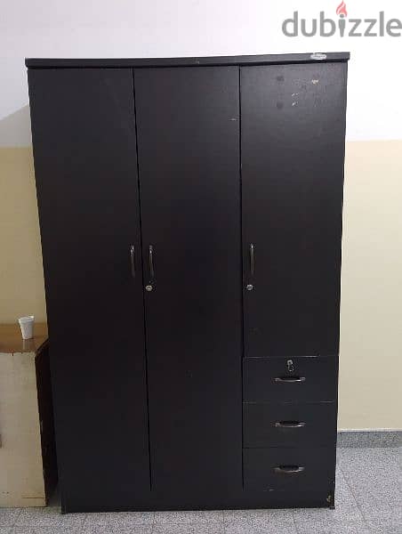 cabinet for sale 3 dor best condition applied for only 35 riyal 0