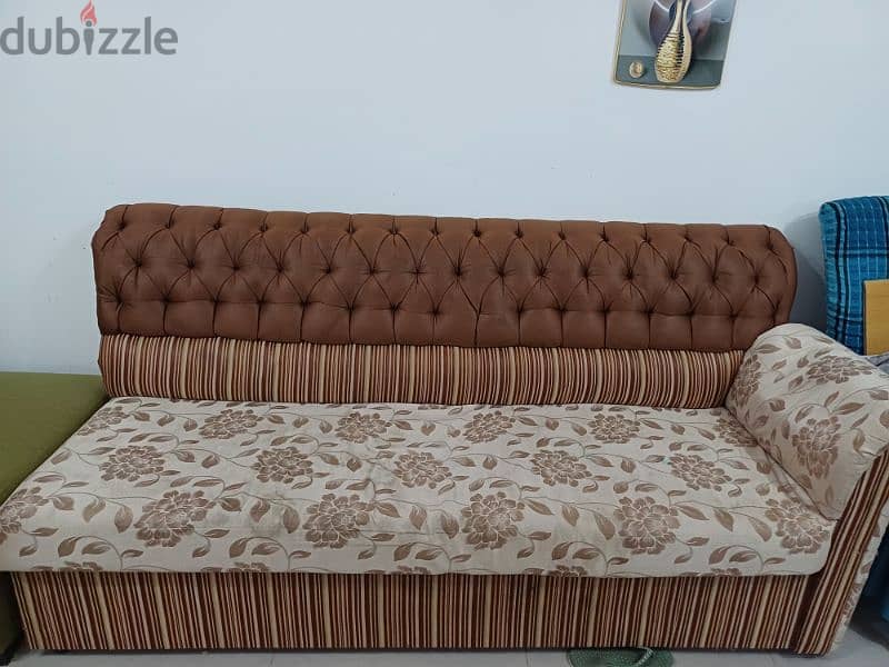 sofa/couch 1