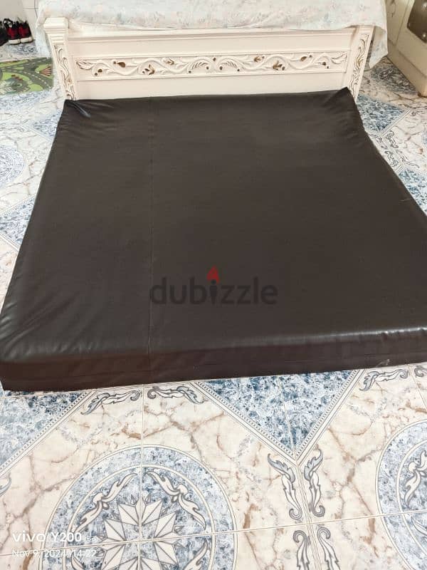 a good condition mattress is for sale 1