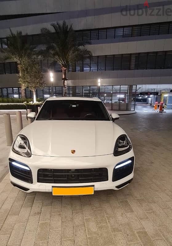 2023 Porsche Cayenne Platinum Edition! 0