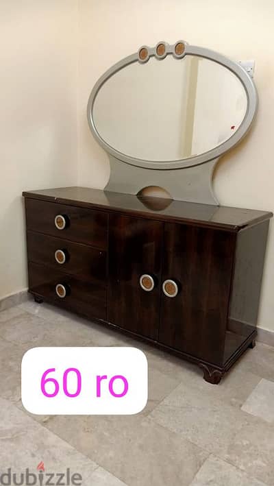 Elegant Dressing table