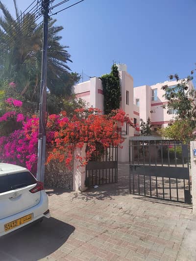 For Rent Villa 3BHK+1 - Madinat Al Sultan Qabous