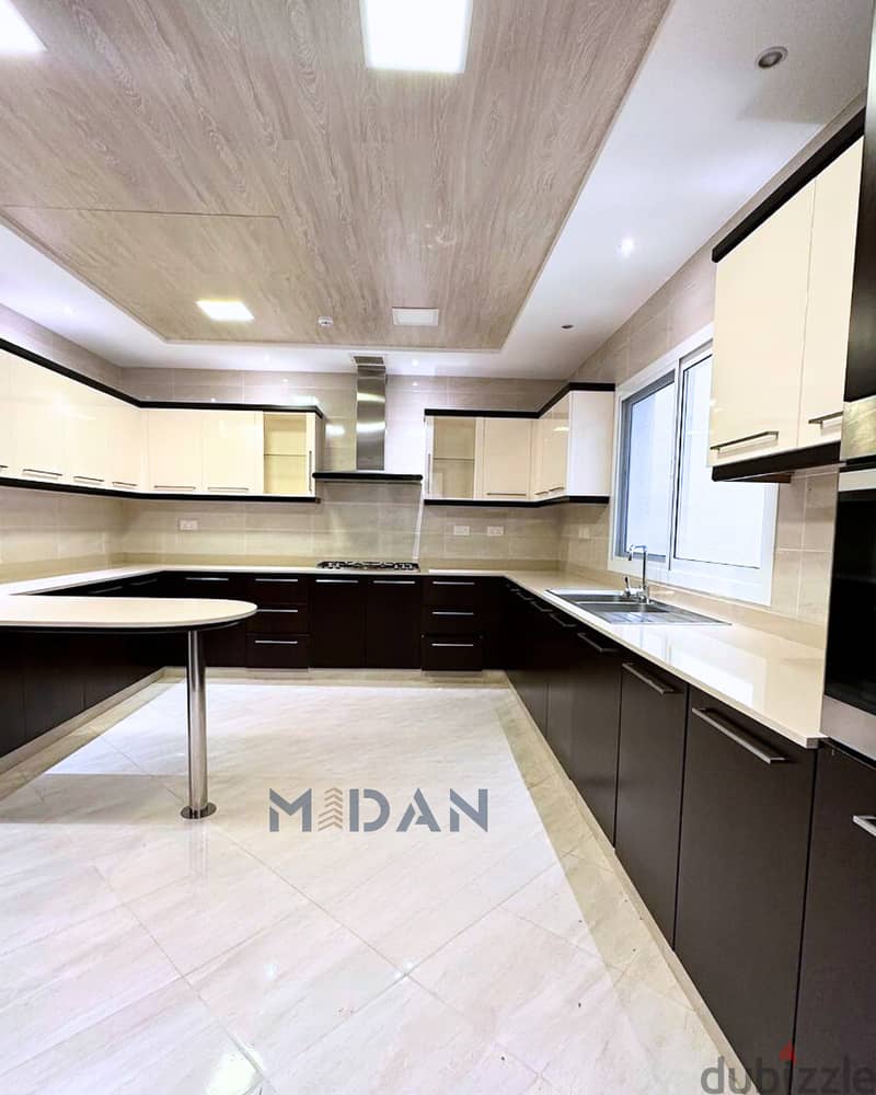 Madinat Qaboos | Beautiful 5+1 BR Townhouse 4