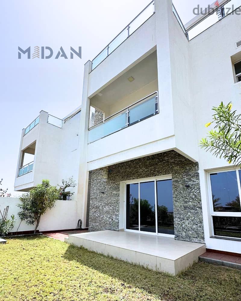 Madinat Qaboos | Beautiful 5+1 BR Townhouse 8