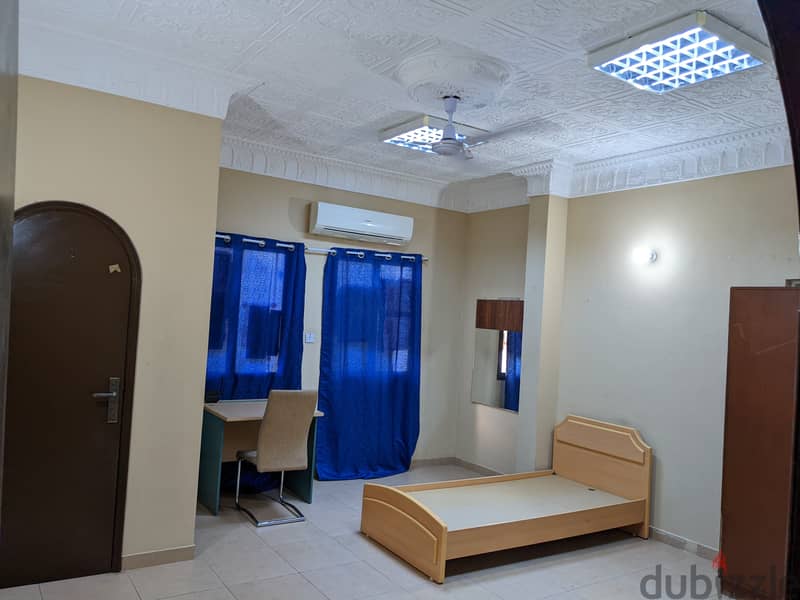 Furnished Single Room ; Attached Bath for  Executive Bachelors only 1