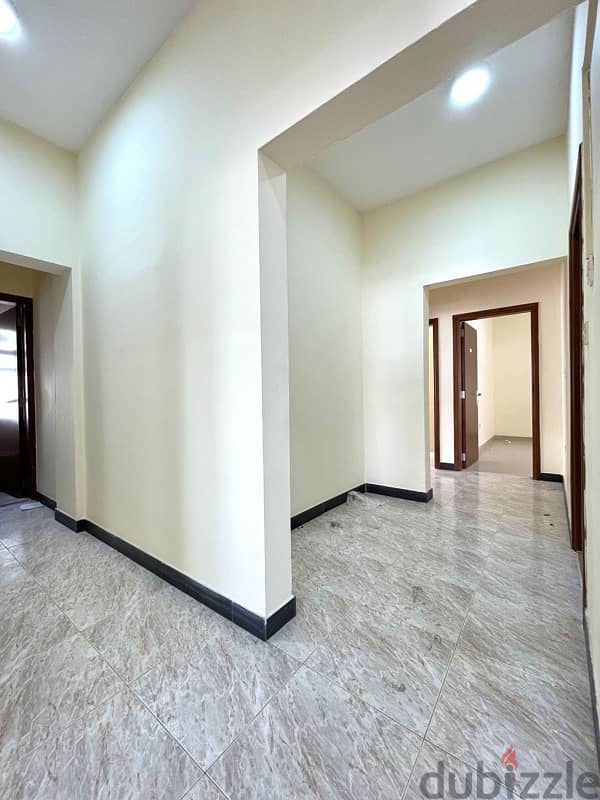 Excellent 3BHK flat with Balcony-Rent OMR235-Wuttayya near NBO bank!! 3