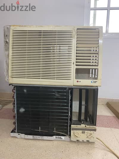 WINDO AC VERY GOOD WORKING CONDITION