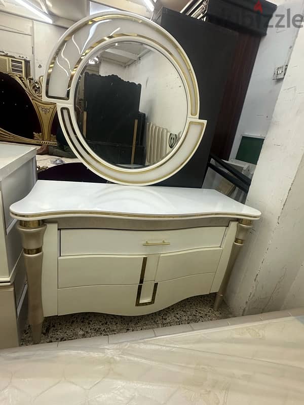 Bedroom set for sale with free delivery 3