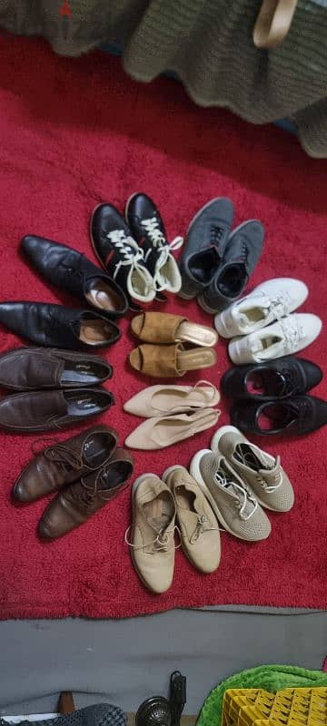 mixed branded les used shoes and bags for sale