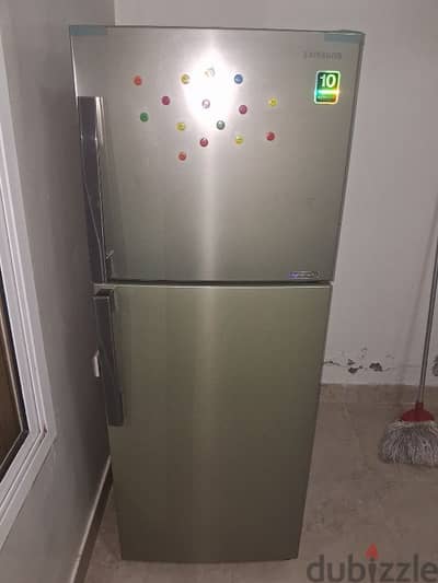 Samsung double door refrigerator in mint condition for sale