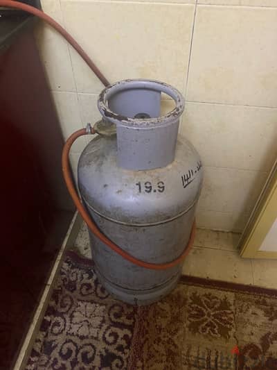 2-gas cylinder