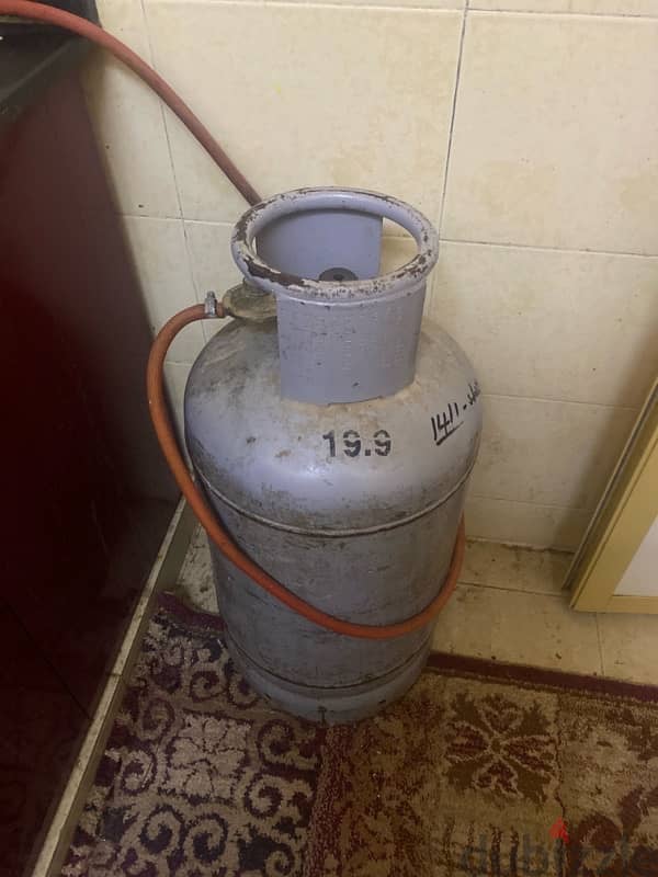 2-gas cylinder 0