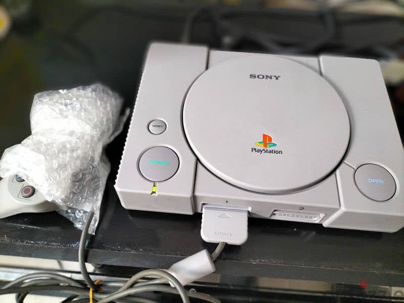 playstation 1 for sale in good condition 4