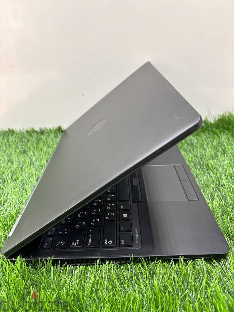 Dell e5570 Amzing Offer Core i7, 16 Gb Ram 512 Gb SSD Mint Condition 1