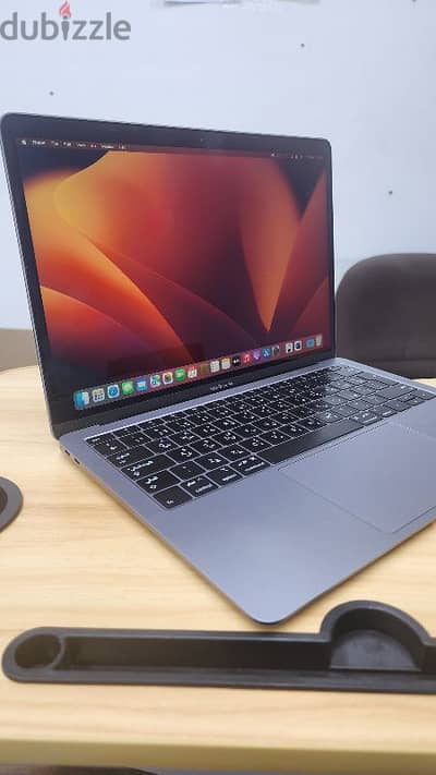 MacBook Air A1932 macOS seqouia 15.3 2019 Processor i5 8gb ram retina