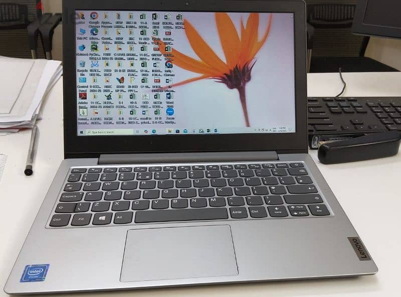 Lenovo Ideapad 1 11igl05 with Box 0