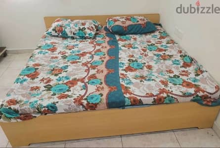 king size bed with mattress