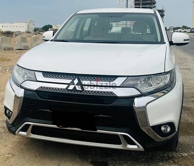 Mitsubishi Outlander 2019 (Oman car)