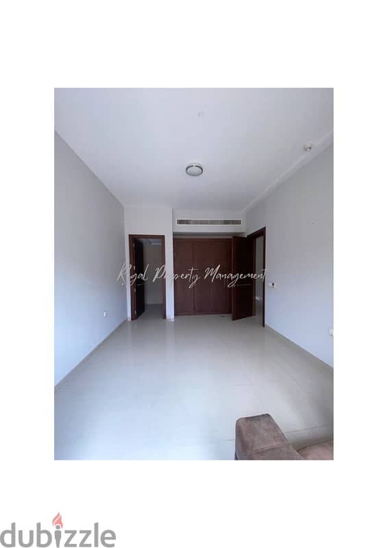 4 bedrooms villa for rent at Muscat hills 11