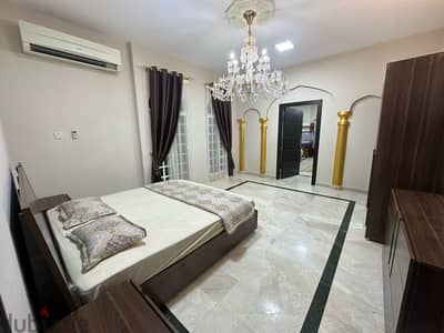 ‎ Golden opportunity to rent large apartment in a distinguished, quiet